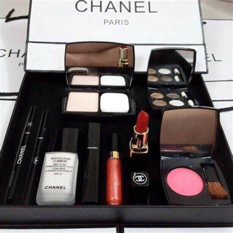 chanel confezione oro make up|Chanel makeup sets.